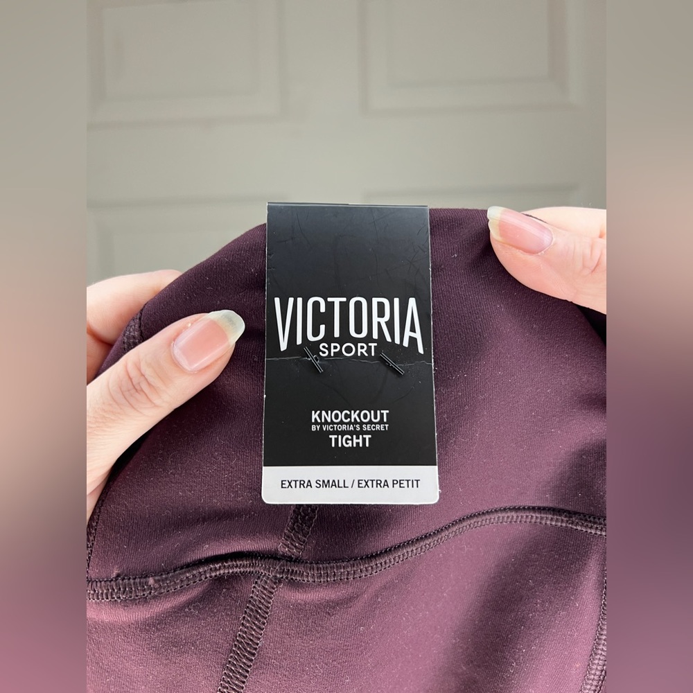 Victoria’s Secret Victoria Sport Maroon & Gold Knockout Tight Leggings NWT - Picture 10 of 11